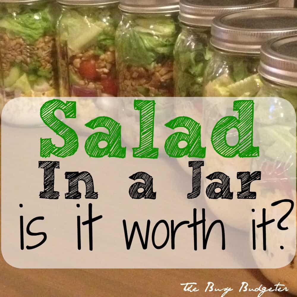 What's the deal with Salad packed in mason jars? Does it really work? Does it really last for 10 days?!? How much do they cost to make? She tested it out!