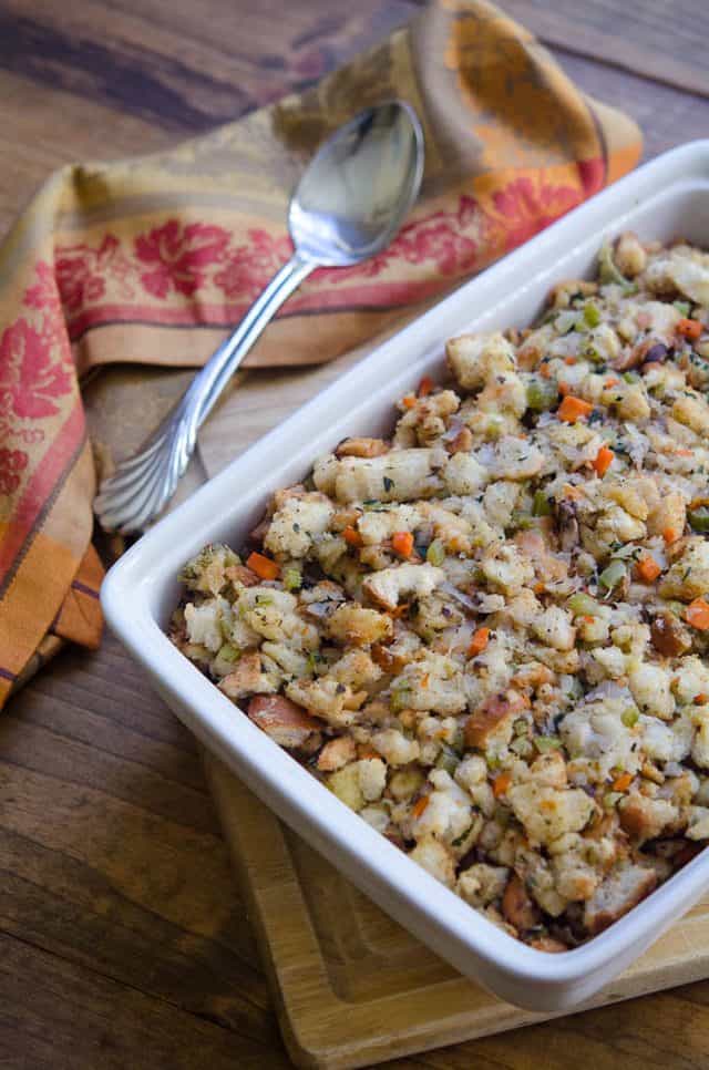 classic-bread-stuffing-ehow-027