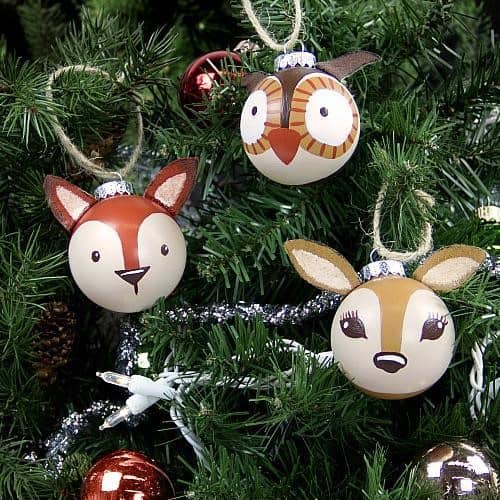 these are a-doe-able! love these reindeer ornaments! www.busybudgeter.com