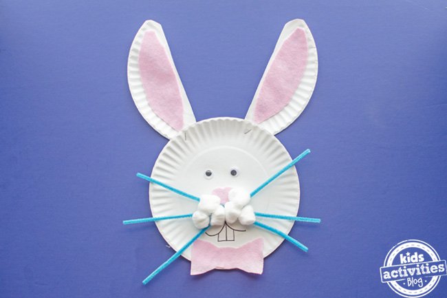 DIY Easter Crafts - kids LOVE this simple craft, and they will love seeing their artwork around the house too. You already have these materials on hand, so it's an affordable easter craft your kids will LOVE